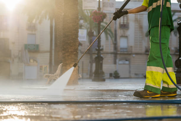 Best Graffiti Removal Services in Fox Farm College, WY